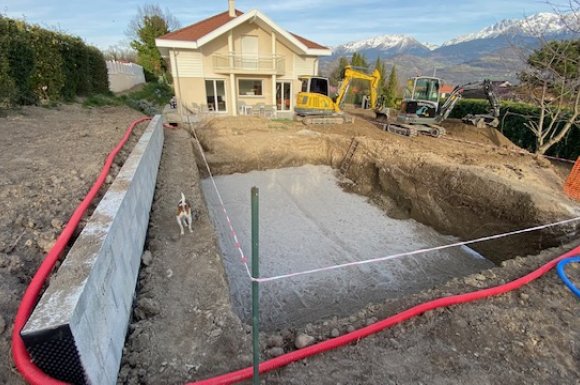 TERRA'PREST, assainisseur & terrassier entre Grenoble et Chambéry : Terrassement de piscine à Saint Ismier