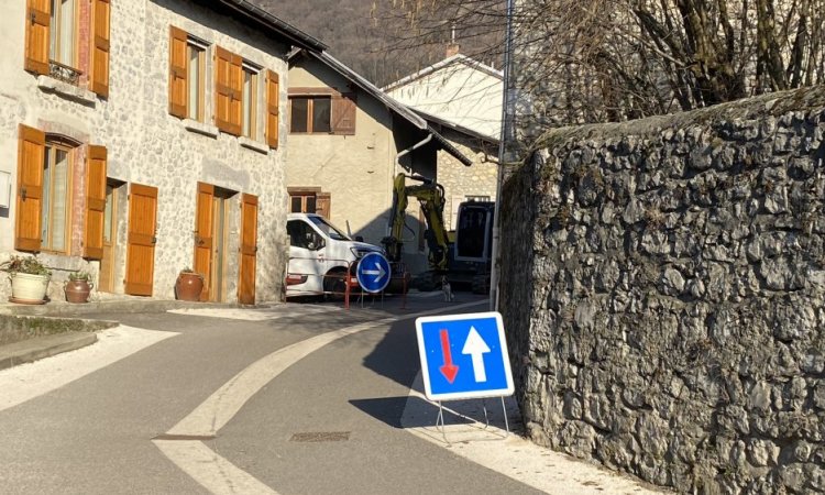 TERRA'PREST, assainissement et terrassement entre Grenoble et Chambéry : Raccordement au réseau d'eaux usées, tout à l'égout, à La Terrasse (38660)