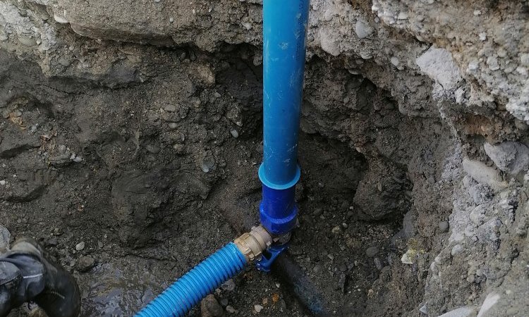 TERRA'PREST, assainisseur & terrassier entre Grenoble et Chambéry : rénovation de réseaux d'eau potable à Fontaine