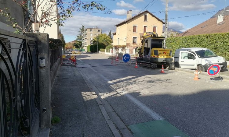 TERRA'PREST, assainisseur & terrassier entre Grenoble et Chambéry : rénovation de réseaux d'eau potable à Fontaine